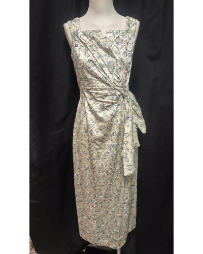 « FRIPERIE VINTAGE» RARE!! Véritable robe des années 50's en lamé faite main