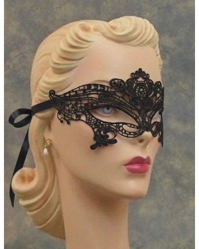 Masque en dentelle noir n°2