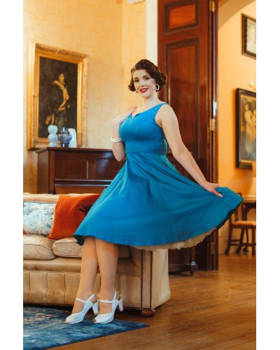 Robe Vivienne Swing en grandes tailles HEARTS AND ROSES