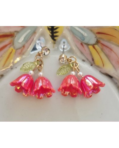 Boucles d'oreilles  Fleur clochette rouge