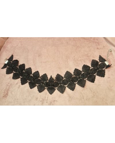 Collier dentelle n°3