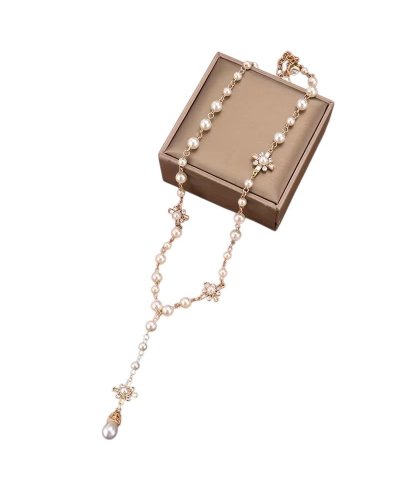 Collier sautoir or et perles
