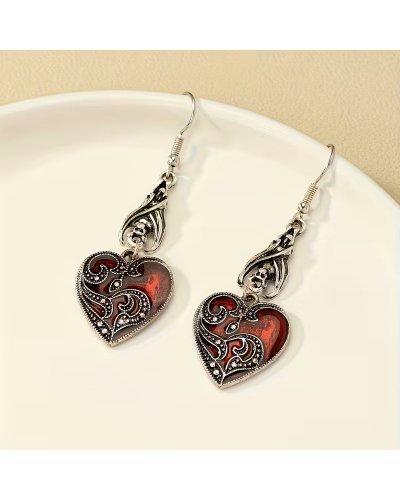 Boucles d’oreilles coeur rouge pendantes