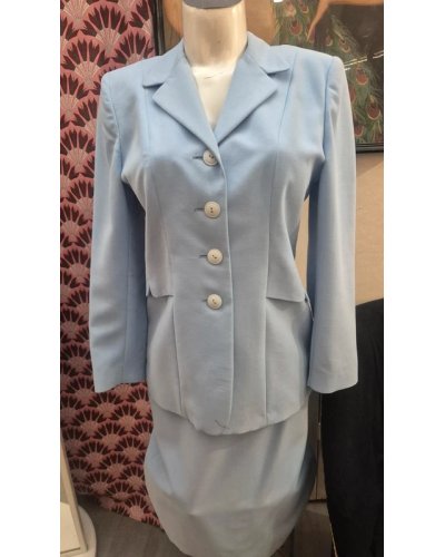 " FRIPERIE SECONDE MAIN" Tailleur jupe bleu ciel