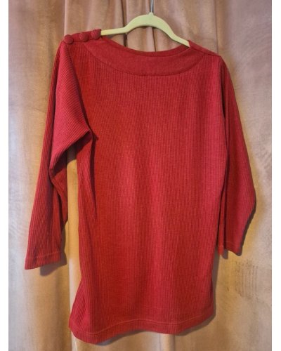 «FRIPERIE SECONDE MAIN » Pull rouge côtelé