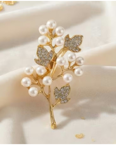 BROCHE  Broche Feuille perles Vintage